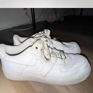 Nike White Women's Sneakers